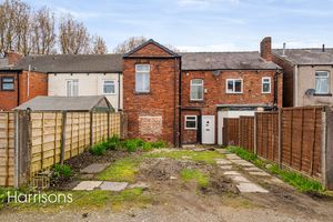 Photo 17- click for photo gallery